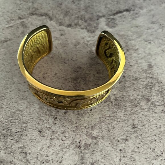 Vintage MMA Gold Elephant Cuff Bracelet India Metropolitan Museum 24kt plated - Picture 6 of 11